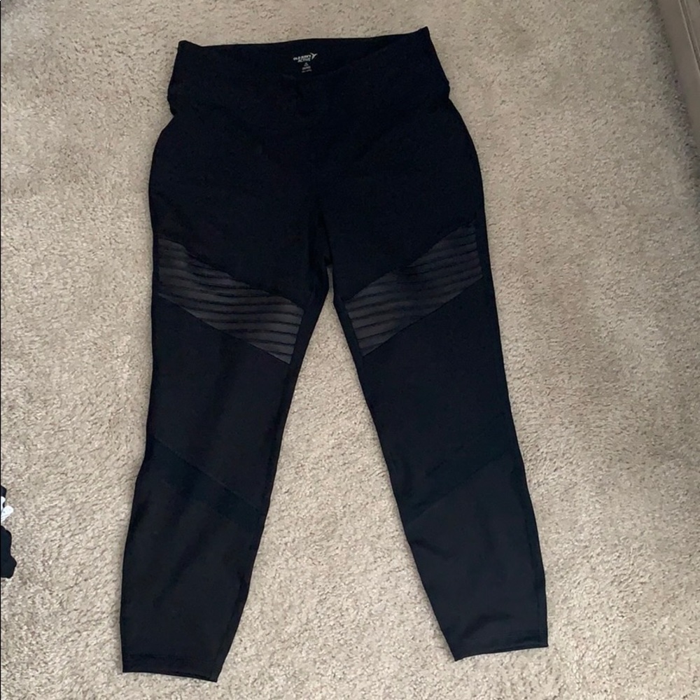 NWT Old Navy Black Active Moto 7/8 Leggings - 1X